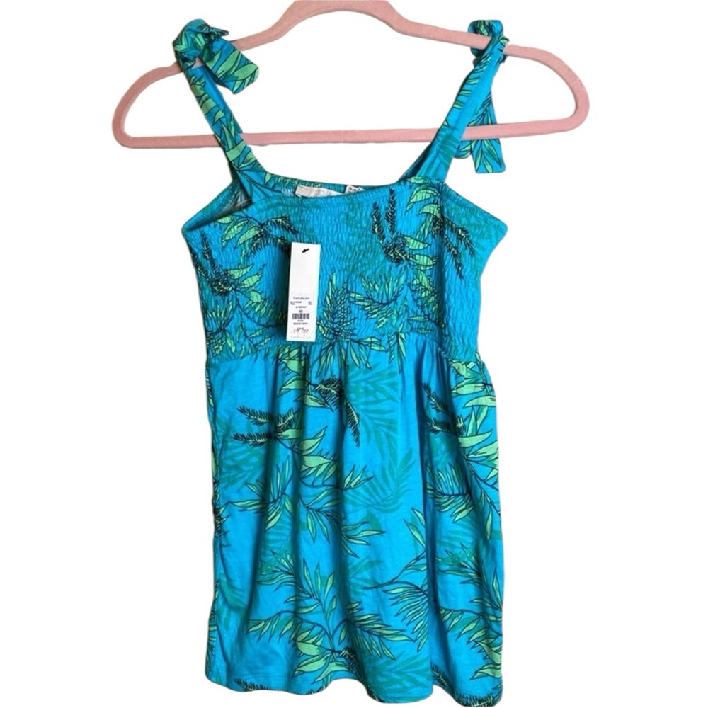Go Fashion London XS strappy Tank Smocked